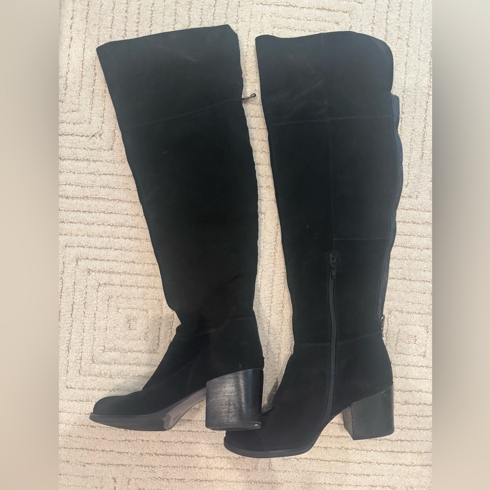 Women’s knee high boots